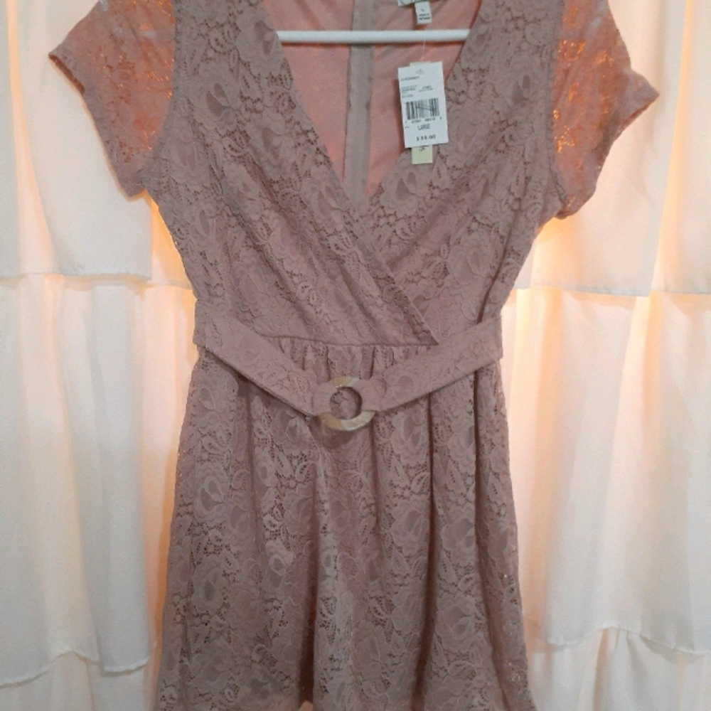 Speechless lace dress